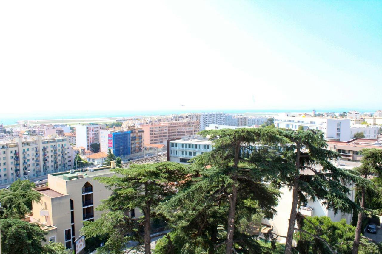 Nice Apartment Luaran gambar